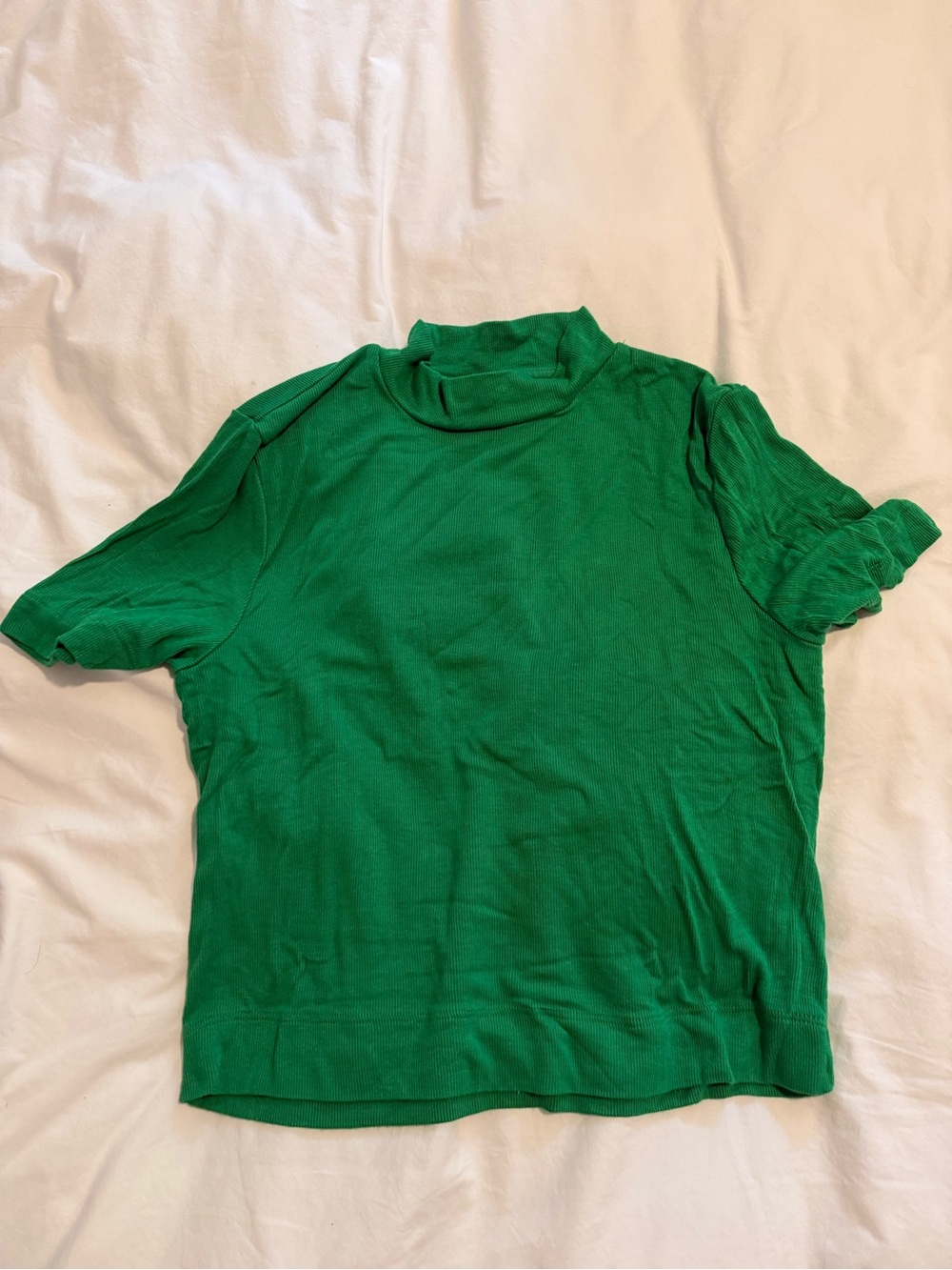 Aritzia Babaton Kelly Green Short Sleeve Mock Neck Top